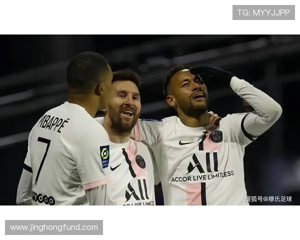 全球主要足球联赛竞争格局与未来发展趋势深度分析 全球主要足球联赛竞争格局与未来发展趋势深度分析