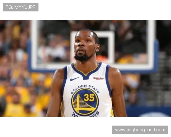 凯文杜兰特再度引领球队崛起展现巨星实力与不屈篮球精神 凯文杜兰特再度引领球队崛起展现巨星实力与不屈篮球精神