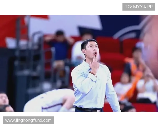 张庆鹏：从篮球场上的传奇到生活中的奋斗者，探寻他的成长与坚持之路